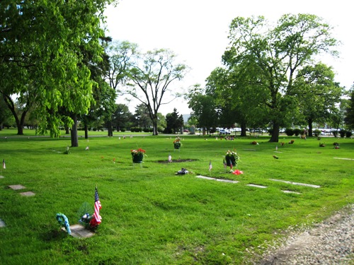 Cemetery2.JPG