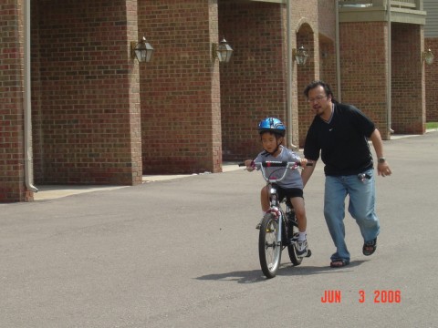 Elliot Riding Bike.jpg