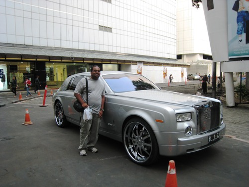 Rebi and Rolls Royce.JPG