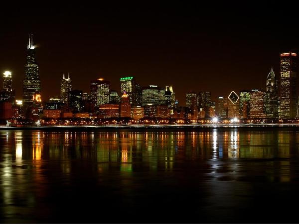 chicago-skyline-at-night
